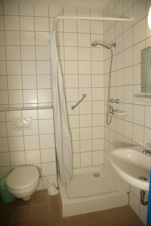 Imola Hostel Эгер Номер фото
